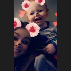 Meet your Posher, Kayla